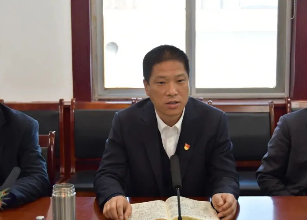 龍鋼集團黨委理論學(xué)習(xí)中心組舉行2022年第3次集體學(xué)習(xí) 龍鋼集團黨委理論學(xué)習(xí)中心組舉行2022年第3次集體學(xué)習(xí)