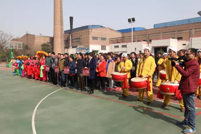 龍鋼集團(tuán)舉辦第四屆“合力杯”燈謎健身活動