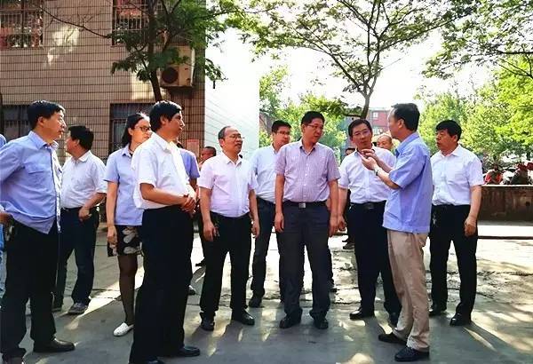 省國資委督導(dǎo)組蒞臨綜合服務(wù)公司檢查“三供一業(yè)”工作推進(jìn)情況