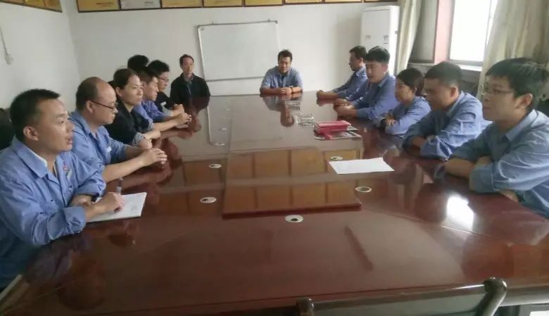 華富新能源公司以“三化”為措施確保大討論取得實效