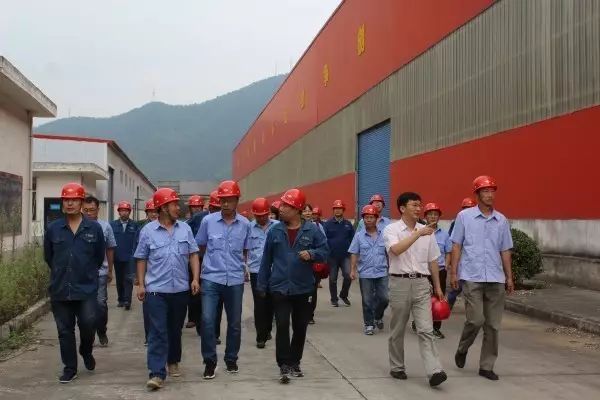 西鋼公司、紅光物流公司全力支援柞水同興軋鋼生產(chǎn)線啟動