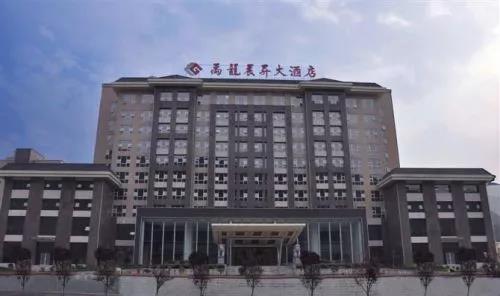 酒店板塊開(kāi)展“不忘初心、牢記使命”主題教育專(zhuān)題調(diào)研、二季度績(jī)效考核檢查及送清涼活動(dòng)