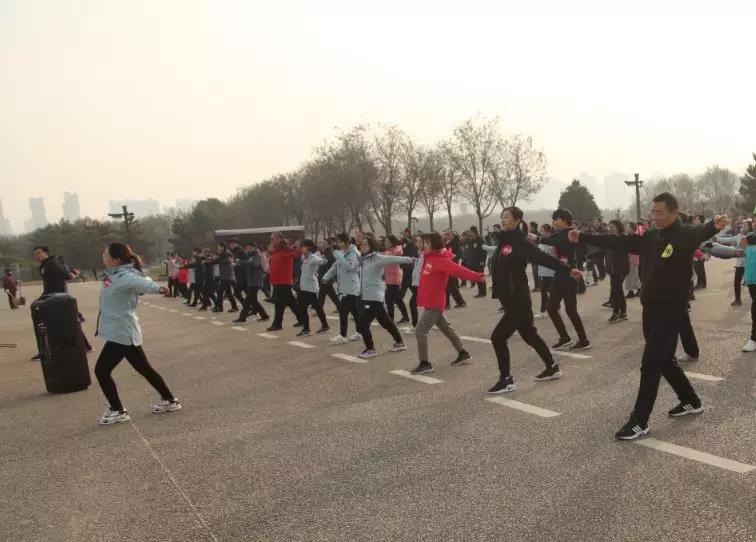 守初心 擔(dān)使命，堅定信心健步走向2020！