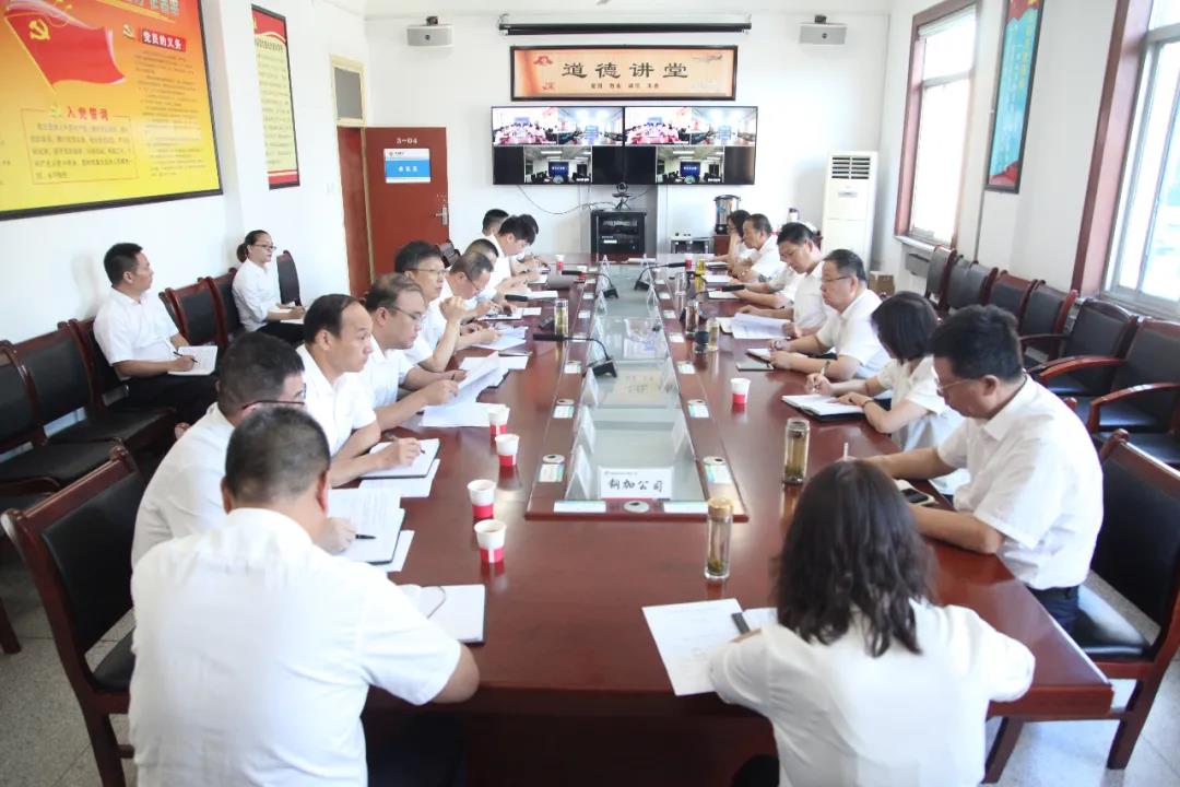 楊召朋在總經(jīng)理辦公（擴(kuò)大）會上強(qiáng)調(diào)： 堅定信心乘勢而上 強(qiáng)化協(xié)作爭創(chuàng)效益