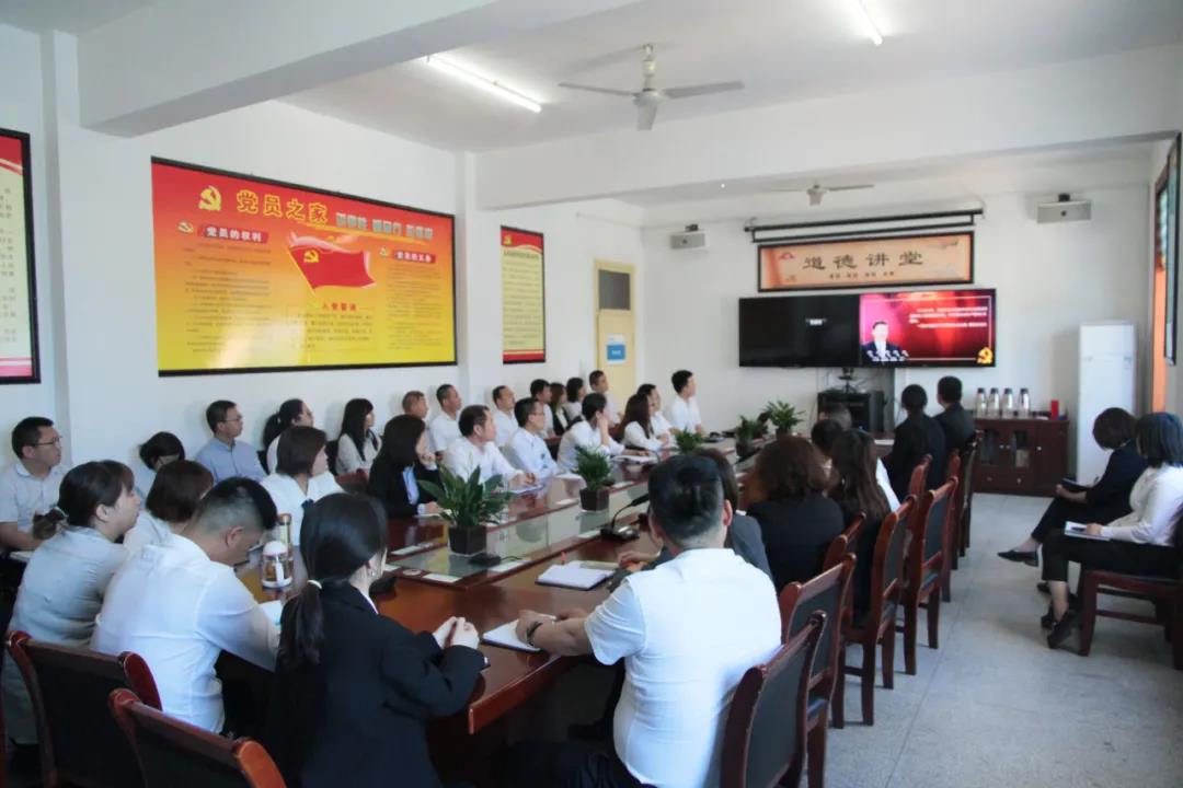 龍鋼集團公司舉辦安全生產(chǎn)專題教育視頻培訓 龍鋼集團公司舉辦安全生產(chǎn)專題教育視頻培訓